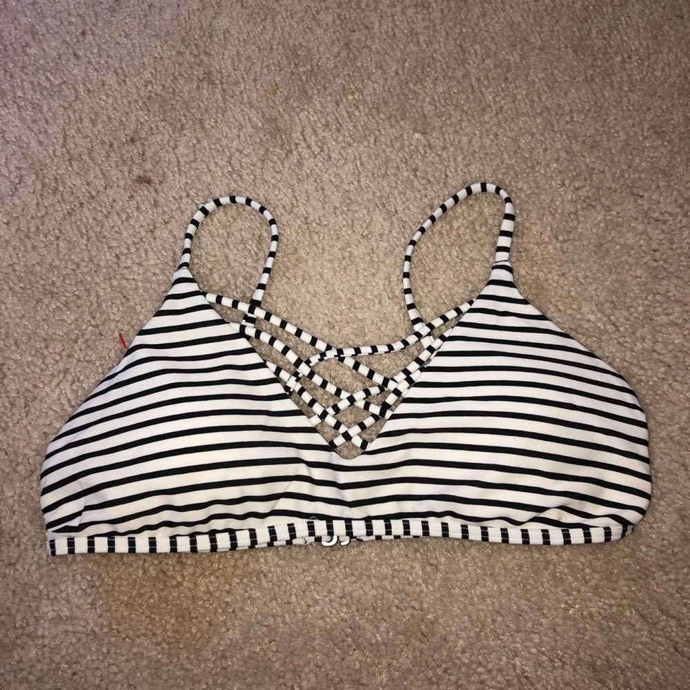 hollister swim top